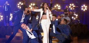 selena gomez concert